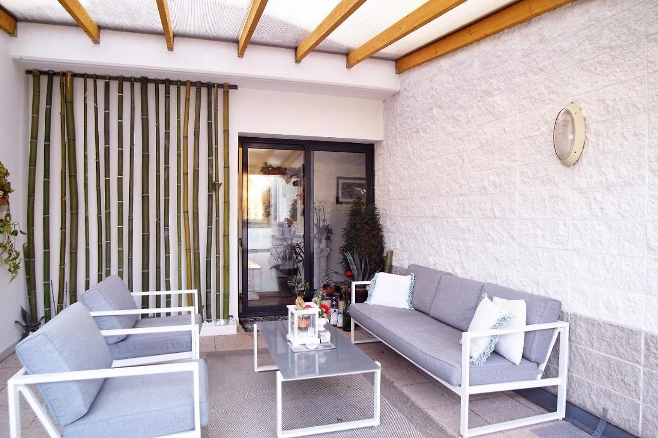 Whitehome Conegliano Guest house